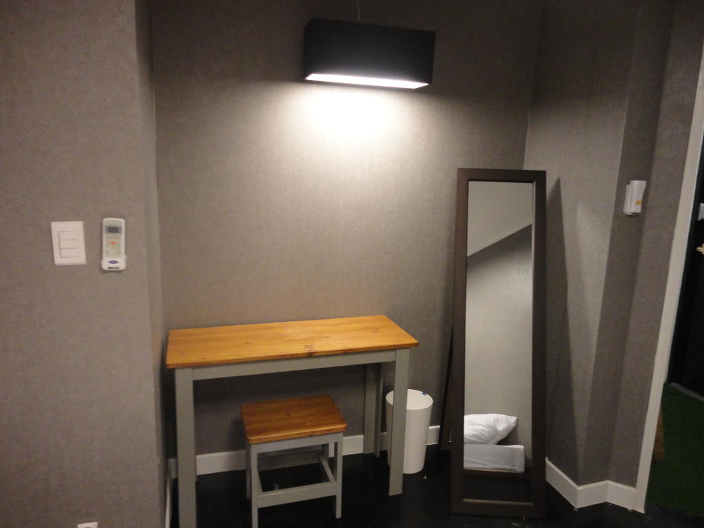 Xeromine Guesthouse Itaewon Seoul Phòng bức ảnh