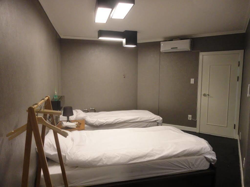 Xeromine Guesthouse Itaewon Seoul Ngoại thất bức ảnh